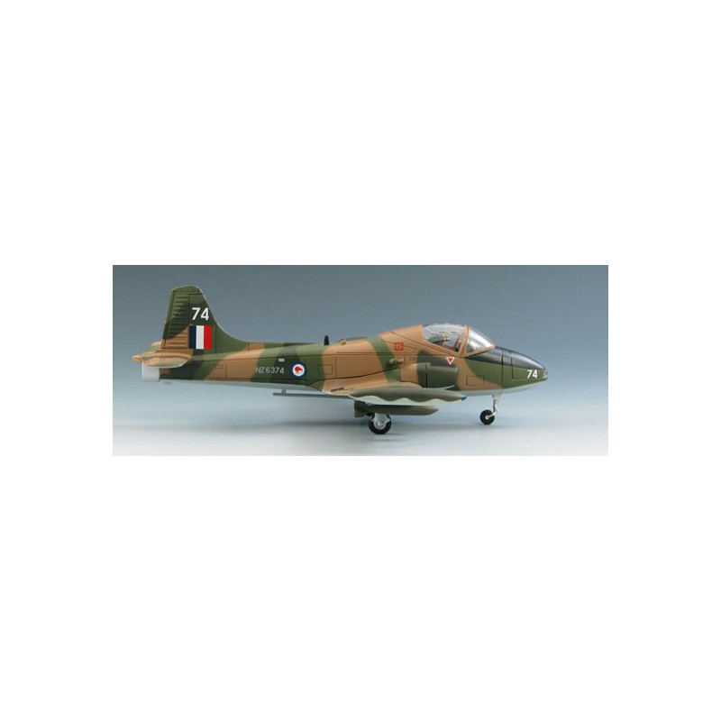 Char miniature Die Cast au 1/72 Strikemaster Mk.88 1/72