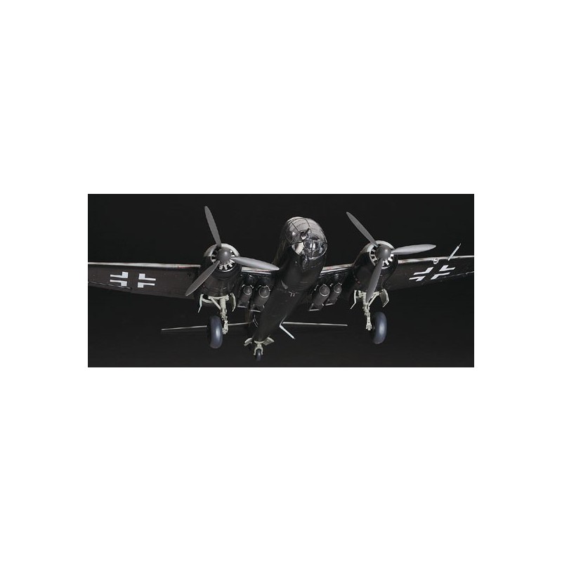 Maquette d'avion en plastique JUNKERS Ju188A/E 1/72