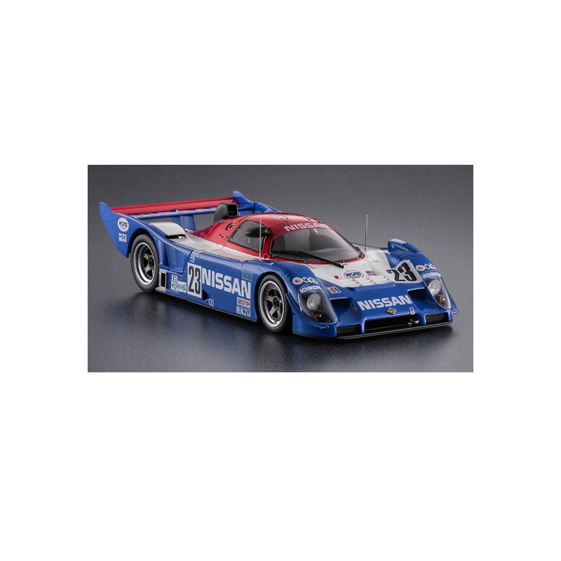 Maquette de voiture en plastique NISSAN R91CP 1992 1/24