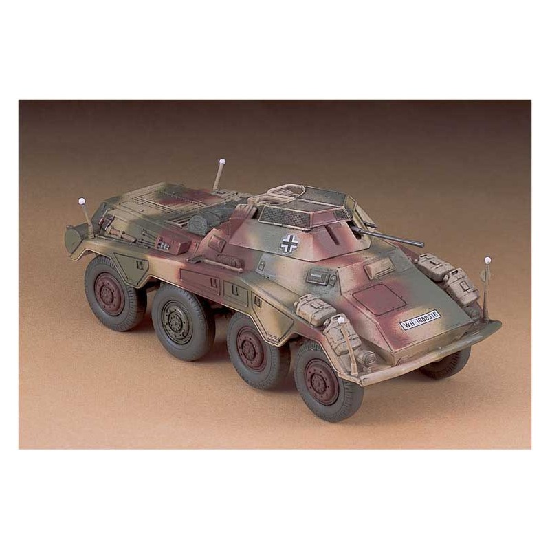 Maquette de Char en plastique MT 53 SDKFZ 234/18 RAD1/72