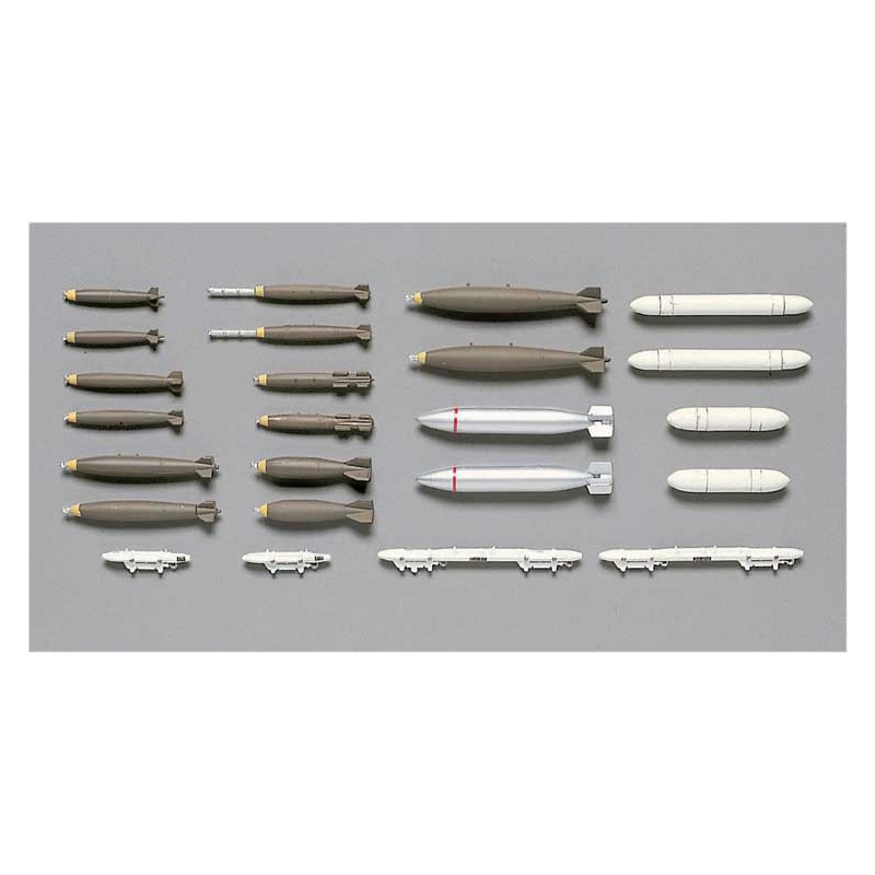 Maquette d'avion en plastique X72-1 BOMBES ROCKETS US 1/72