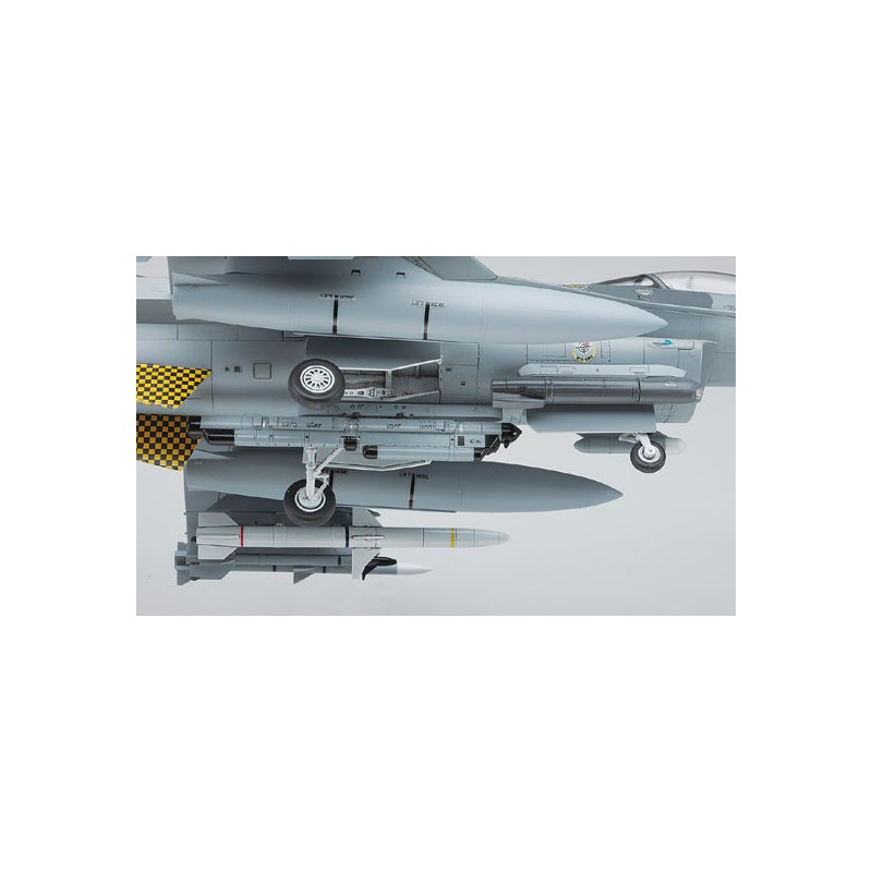 Maquette d'avion en plastique X48-17 U.S. AIRCRAFT WEAPONS E