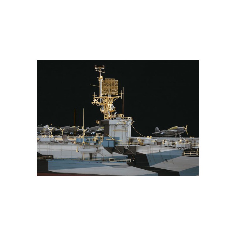 Maquette de Bateau en plastique COMBO MHD USS GAMBIER BAY