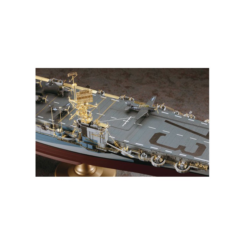 Maquette de Bateau en plastique COMBO MHD USS GAMBIER BAY