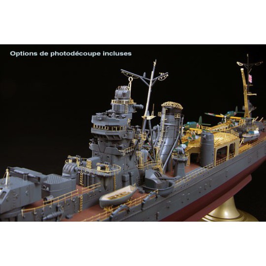 Maquette de Bateau en plastique COMBO MHD IJN AGANO 1/350