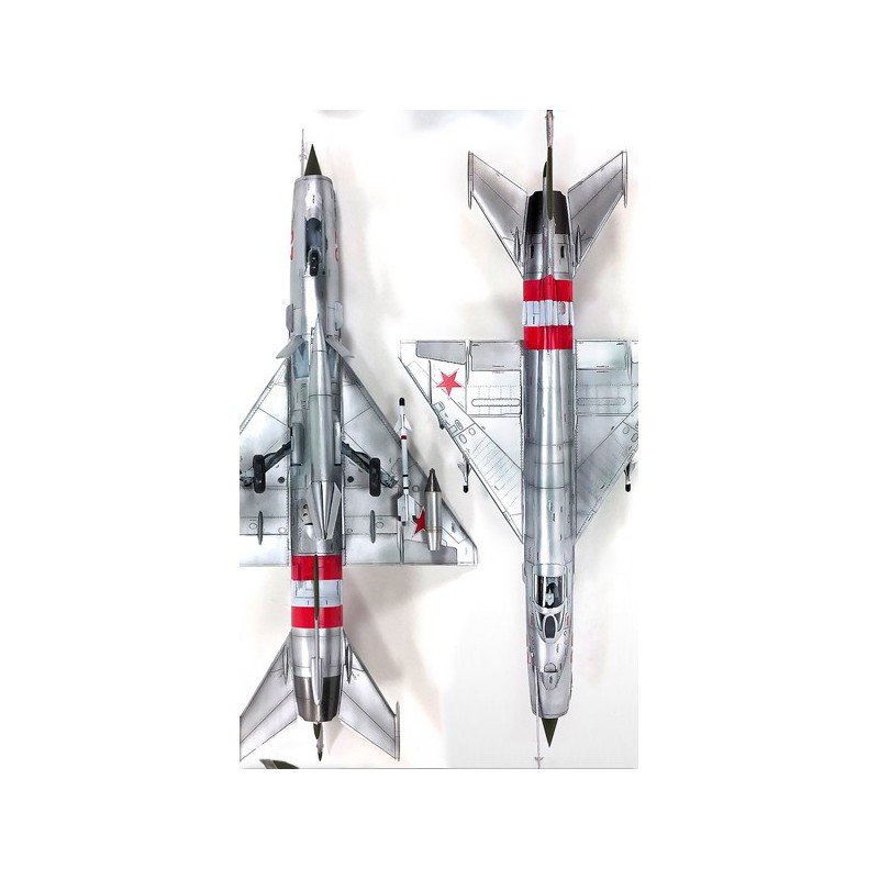 Maquette d'avion en plastique MIG-21MF Soviet AF 1/48