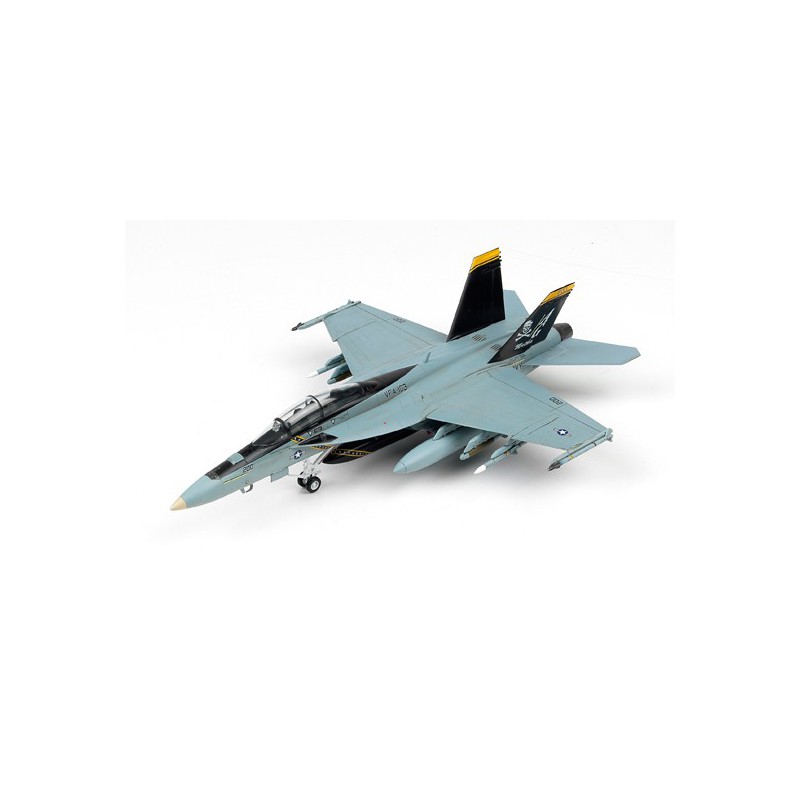 Maquette d'avion en plastique F/A-18F VFA-103 MCP 1/72