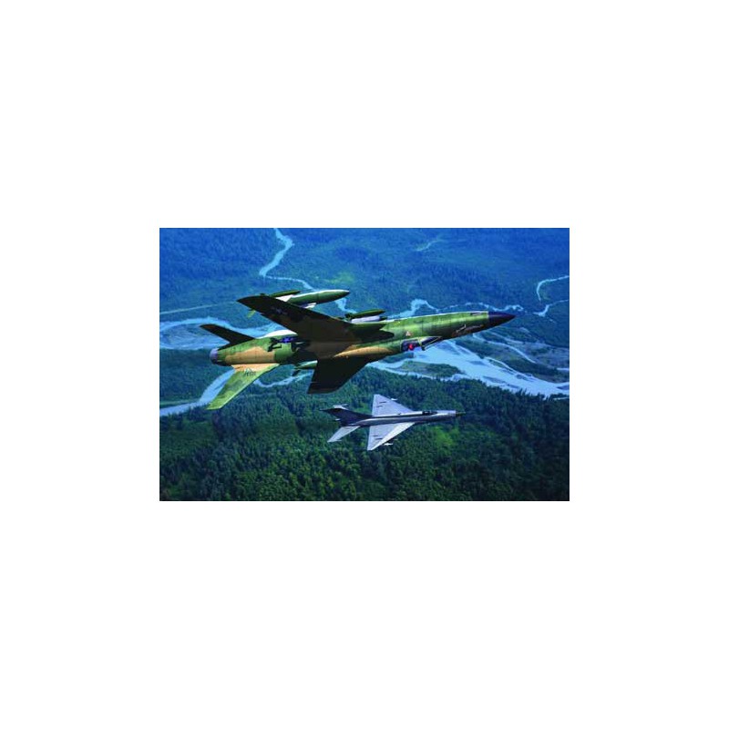 Maquette d'avion en plastique F-105D THUNDERCHIEF 1/48