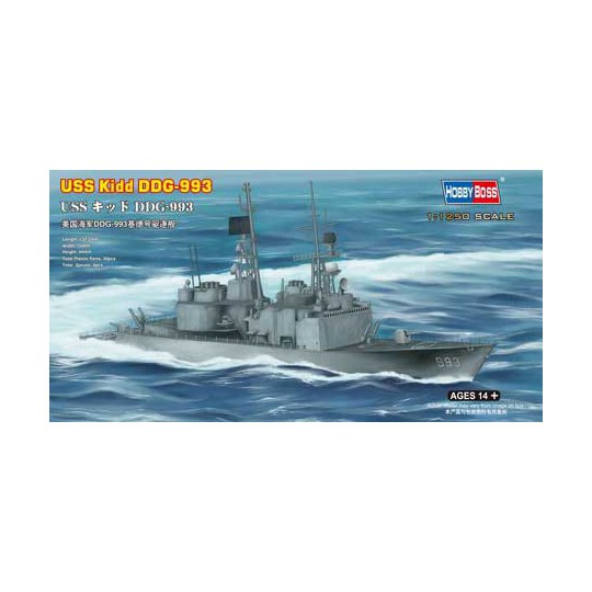 Maquette de Bateau en plastique USS KIDD DDG-993 1/125