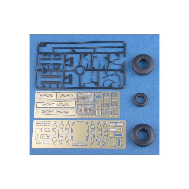 Maquette d'avion en plastique P-61B Black Widow 1/32