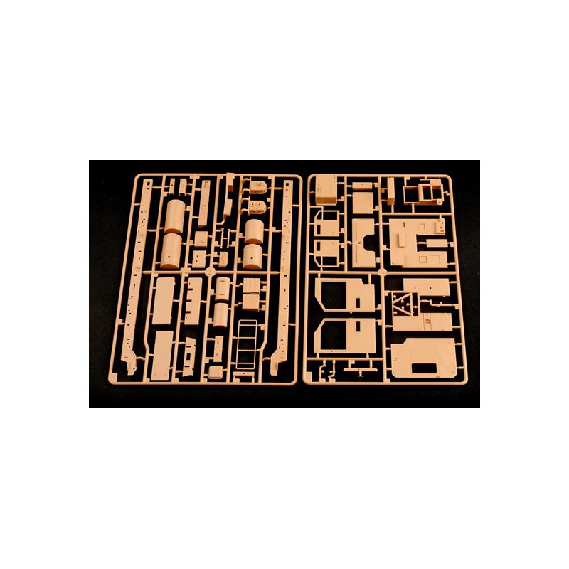 Maquette de camion en plastique M1070/M1000 HETS 1/35
