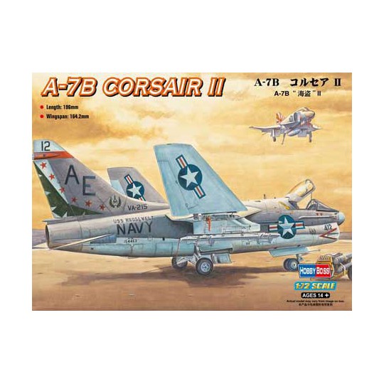 Maquette d'avion en plastique A-7B Corsair II 1/72