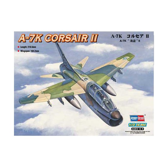 Maquette d'avion en plastique A-7K Corsair II 1/72