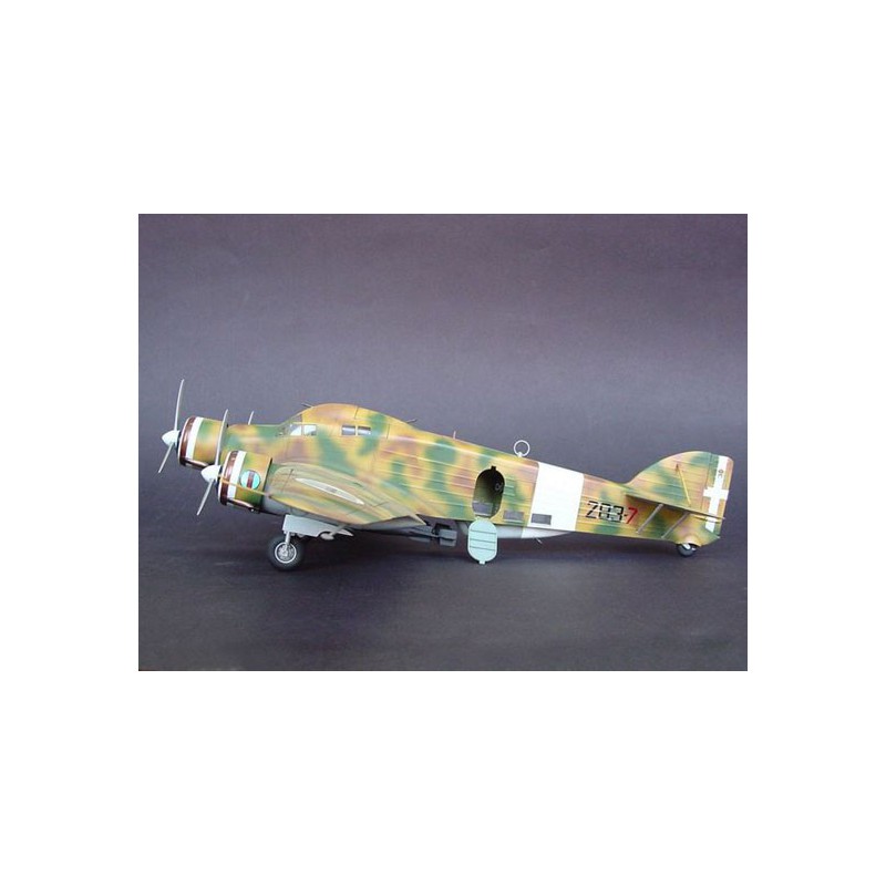 Maquette d'avion en plastique SAVOIA MARCHETTI S.M.79 II