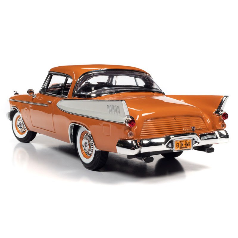 Voiture miniature Die Cast au1/18 Studebaker Golden Hawk 1957 1/18