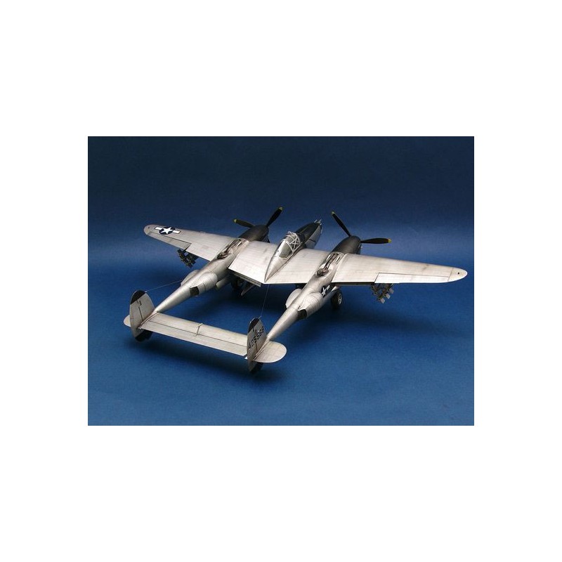 Maquette d'avion en plastique P-38L-5-LO LIGHTNING