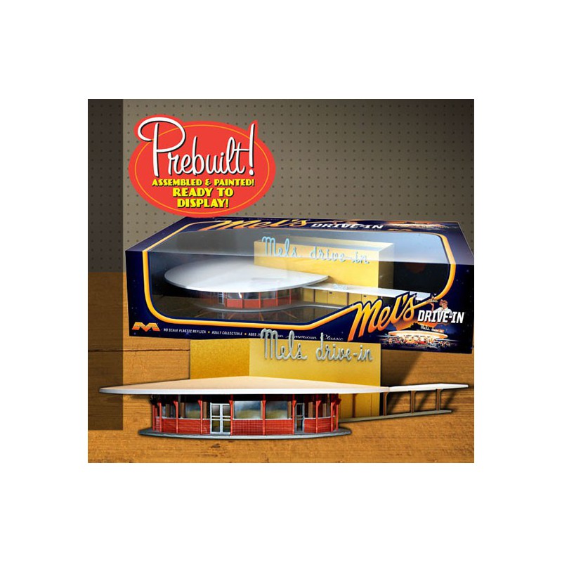 Maquette Diorama montéee et peinte MELS Drive In 1960 Monté