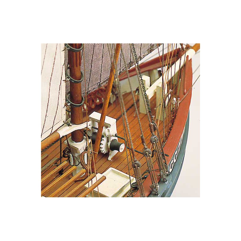 Bateau statique MARIE JEANNE 1/50