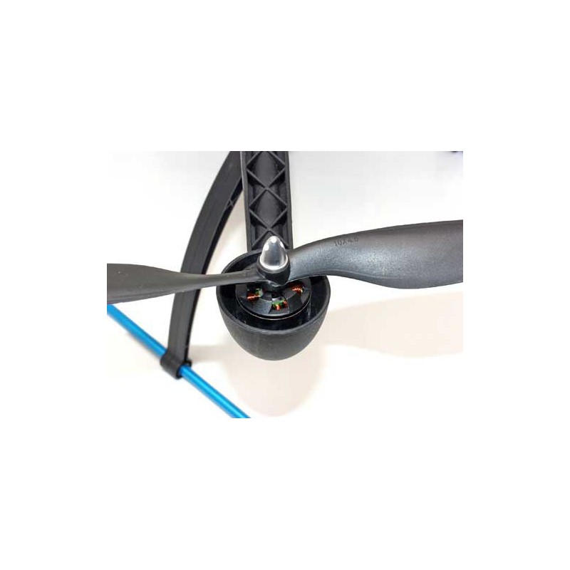 Drone radiocommandé pour expérimenté QUADRICOPTER EP ARF