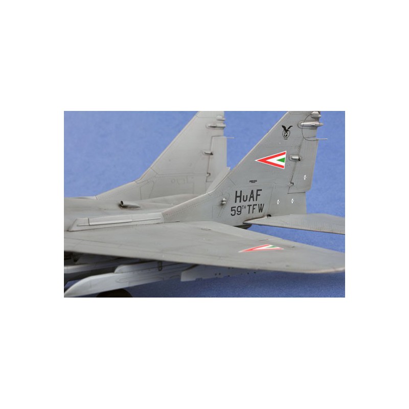 Maquette d'avion en plastique RUSSIAN MIG-29A FULCRUM