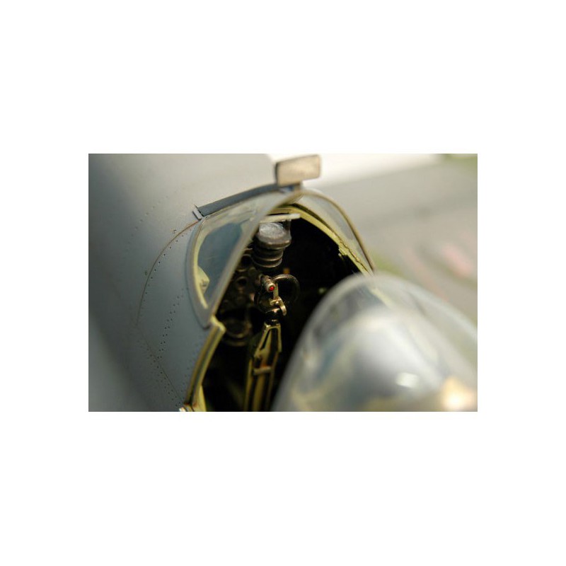 Maquette d'avion en plastique SPITFIRE MK.VI