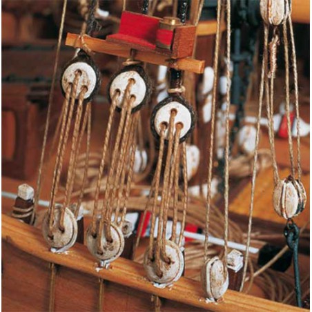 Bateau statique LE CAMARET