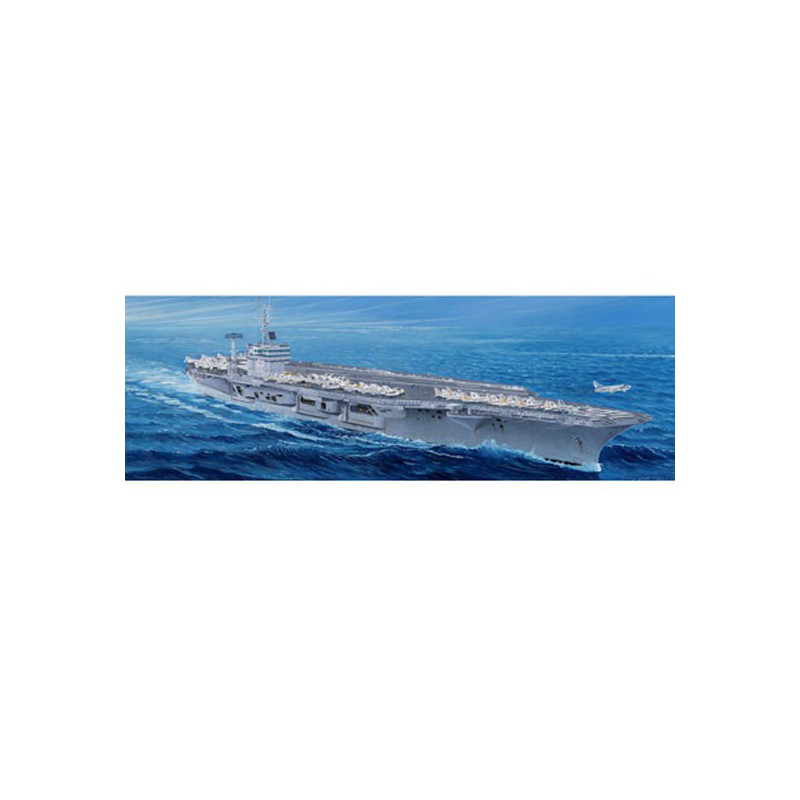 Maquette de Bateau en plastique US NIMITZ CVN-68 1975
