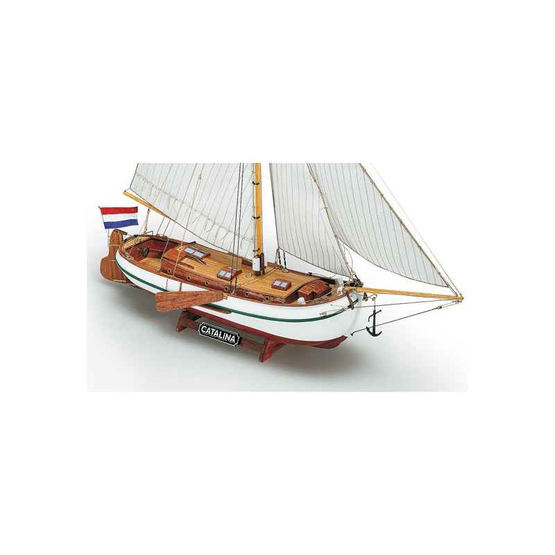 Bateau statique Catalina 1/35