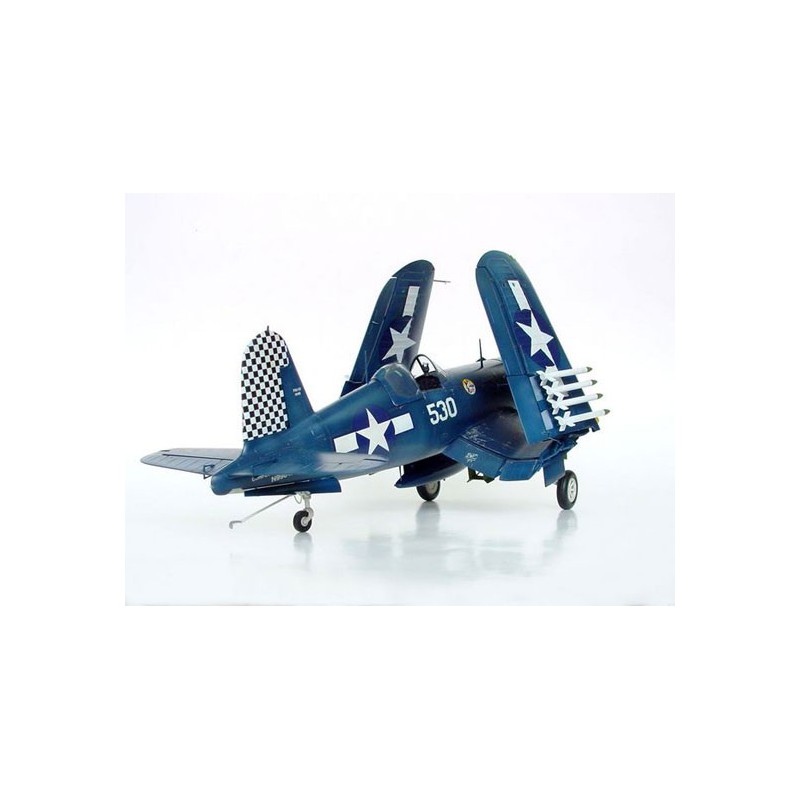 Maquette d'avion en plastique F4U-1D CORSAIR