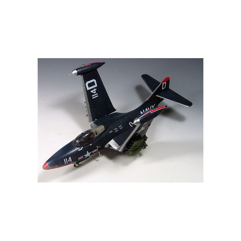 Maquette d'avion en plastique F9F-3 PANTHER
