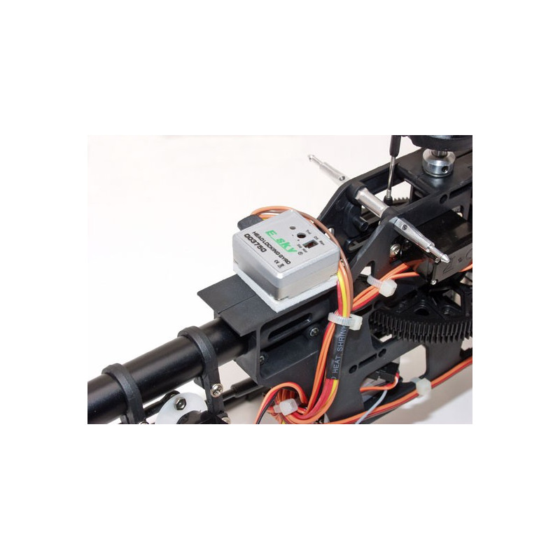 Hélicoptère électrique radiocommandé DTS D700 D3 RTF