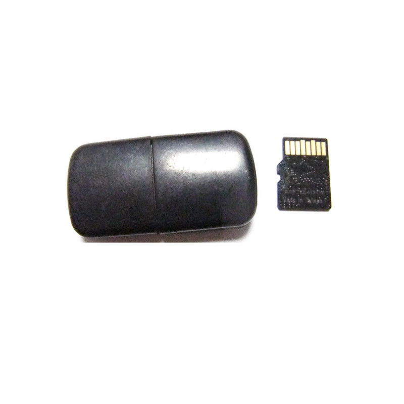 Pièce pour voiture thermique tous chemin 1/10 Carte 1GB + Lecteur USB