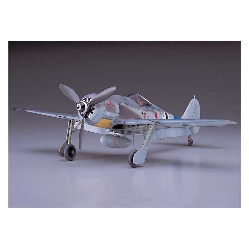 Maquette d'avion en plastique FOCKE WULF 190A-8 (ST 21) 1/32