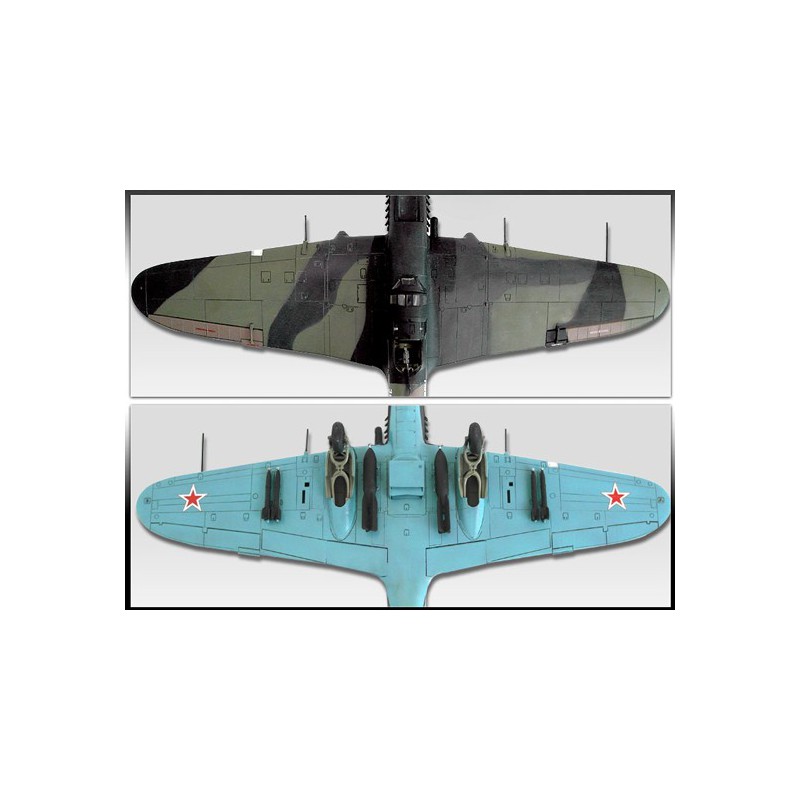 Maquette d'avion en plastique IL-2M & Panther D 1/72