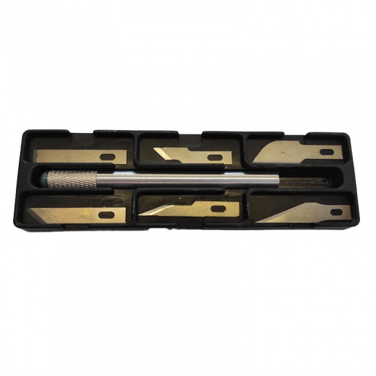 Couteau pour maquette...