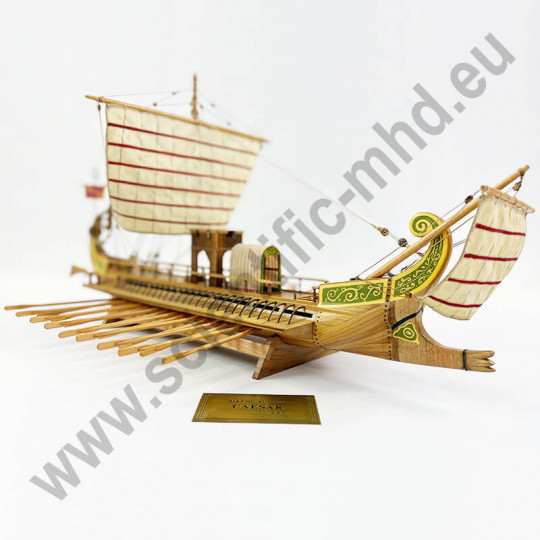 Bateau statique CAESAR 1/30