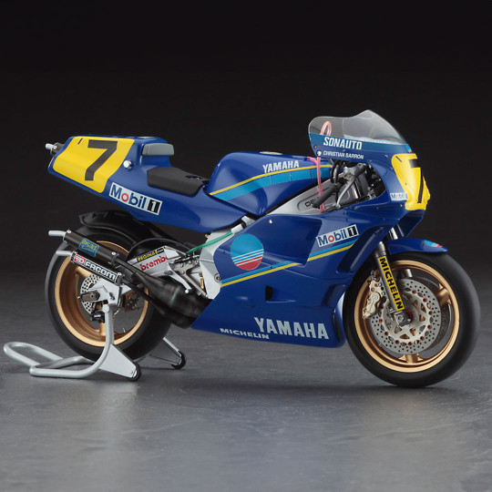 Maquette plastique de moto...