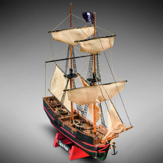 Bateau statique Captain Morgan