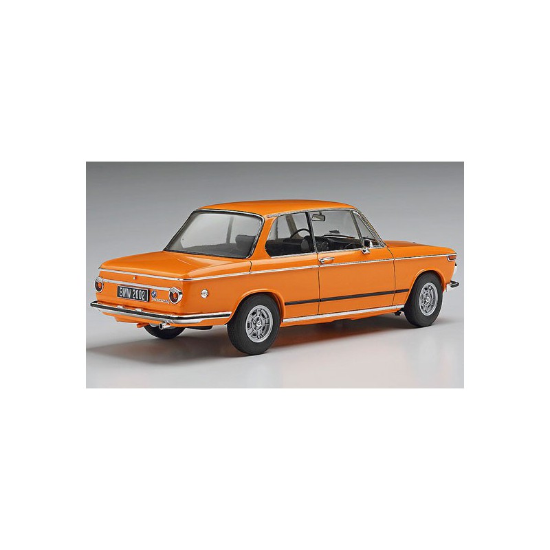 Maquette de voiture en plastique BMW 2002 Tii 1/24