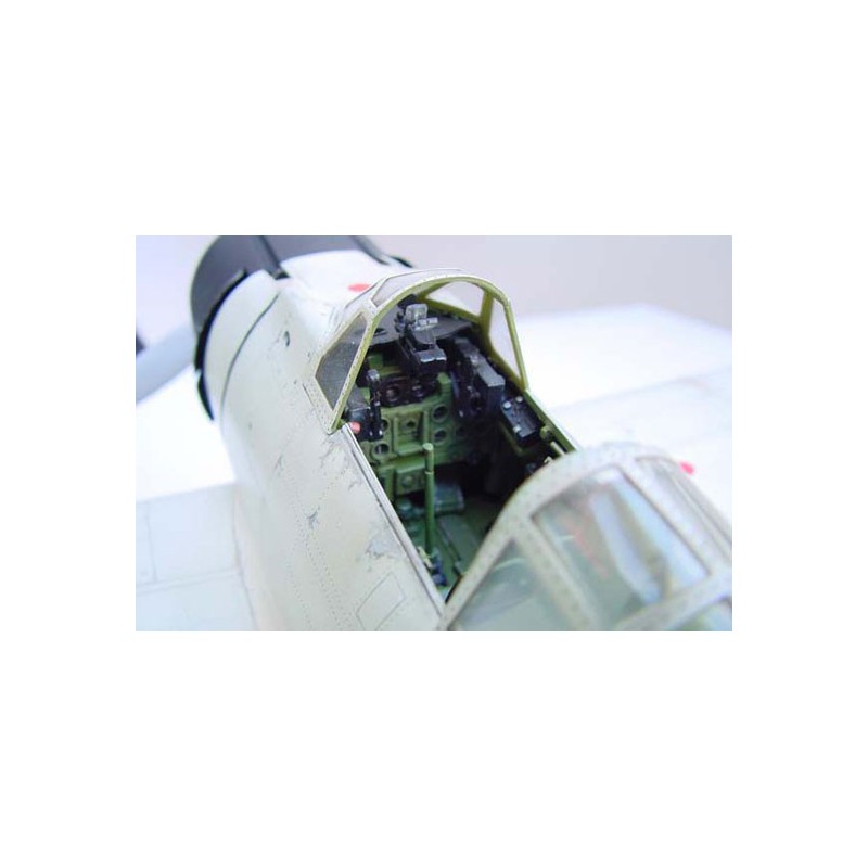 Maquette d'avion en plastique A6M2B MODEL 21 ZERO FIGHTER