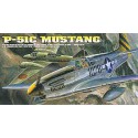 Maquette d'avion en plastique P-51C Mustang 1/72